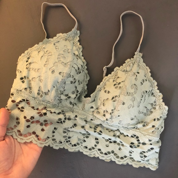 Lace Bra from Portugal - Picture 3 of 3
